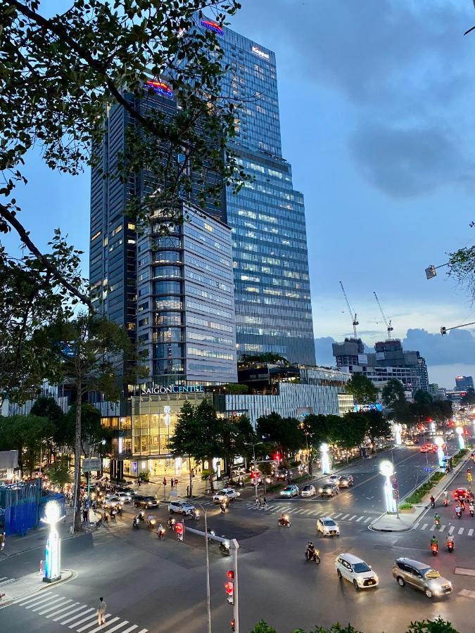 Le Bijou Chic In The Heart Of Saigon Charm With View Apartment Ho Chi Minh City Bagian luar foto